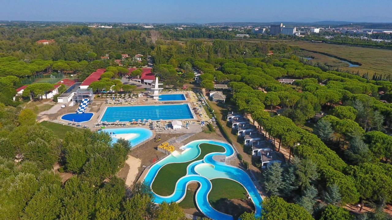 Marina Julia Family Camping Village Экстерьер фото